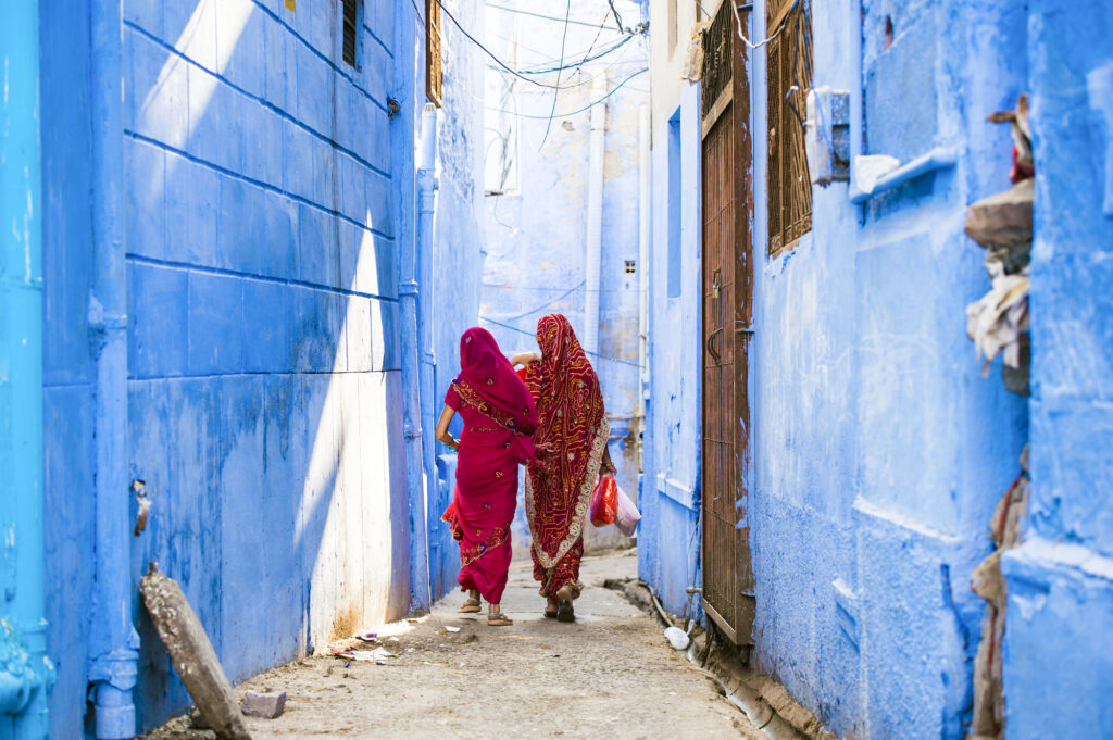 OLX Partners with Cyber Peace Foundation to promote cybersafety in India